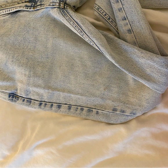 BDG Urban Outfitters acid wash light blue mom high rise tapered slim leg jeans - Picture 4 of 4